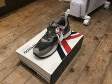 Load image into Gallery viewer, Victoria Camo Sneakers
