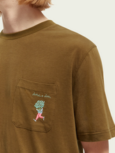 Load image into Gallery viewer, Scotch &amp; Soda chest Pocket T-Shirt - Khaki - Mensroomlifestyle
